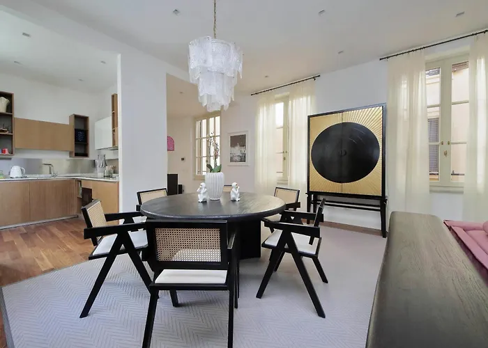 Pirandello Luxury Apartament *